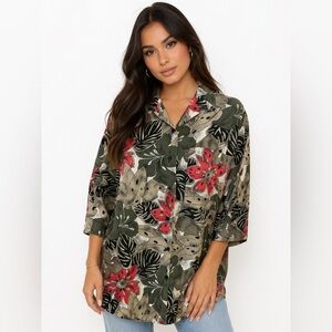 Vintage 80s Tropical Button Up Shirt Oversized Floral Safari Print Blouse